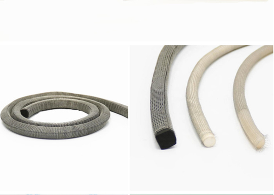 밀봉을 위한 OEM 편직 와이어 메쉬 가스킷 스테인레스 강 0.55 밀리미터 12x6mm 홀
