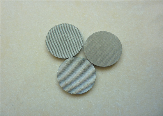 사일런서를 위한 로스 압축된 편성 망 5-150mm 하이트 10-200mm Dia