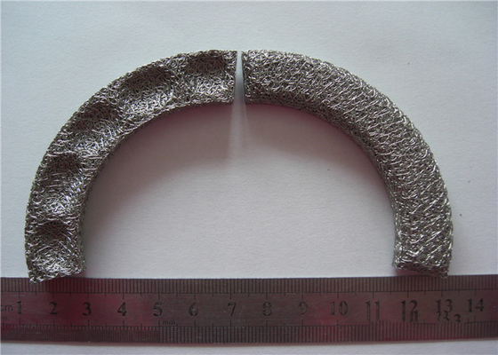 사일런세르스 압축된 편직 와이어는 5 밀리미터를 메싱합니다 - 자동차 인더스트리얼을 위한 25 밀리미터 90% 필터