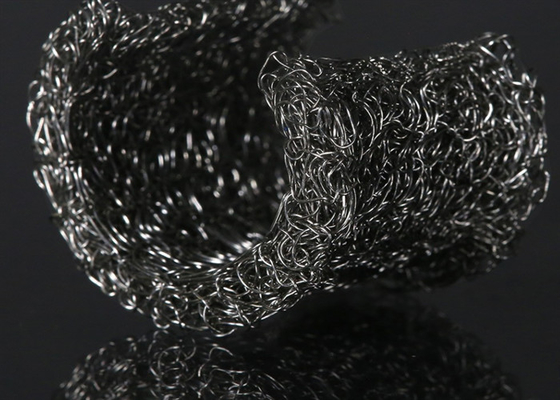 자동차를 위한 높은 수준의 금속 Dia 25 밀리미터 압축된 편직 와이어 메쉬