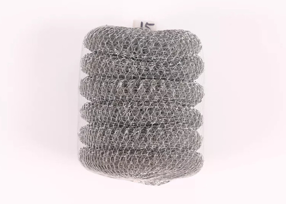 부엌을 찾아 볼을 돌아다니는 316 스테인레스 강을 청소하는 나선형 솔